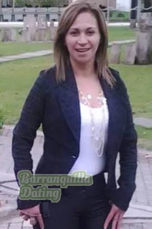 152514 - Claudia Age: 49 - Colombia