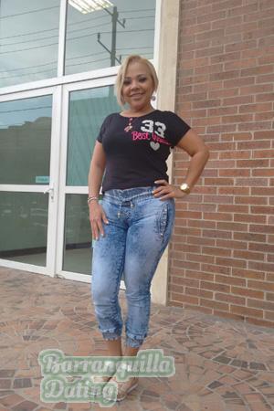 160030 - Yetris Age: 45 - Colombia