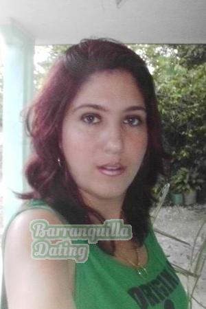 161202 - Aida Age: 32 - Cuba