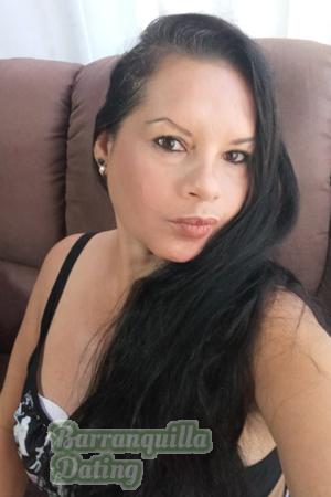 161824 - Andrea Age: 47 - Costa Rica