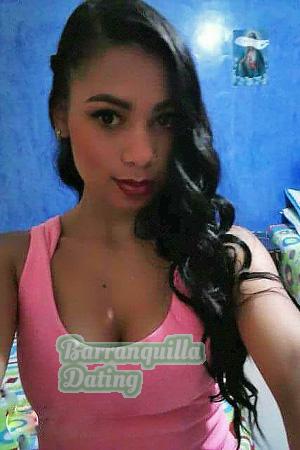 173793 - Viviana Age: 26 - Colombia