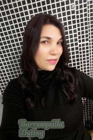 176033 - Adriana Age: 47 - Colombia