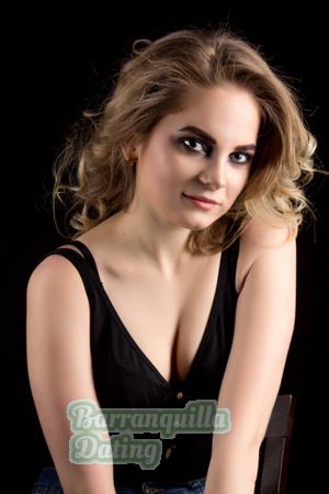 178768 - Valentina Age: 25 - Ukraine