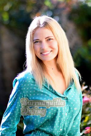 183523 - Elena Age: 37 - Ukraine