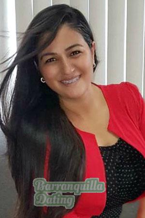 185314 - Yuri Age: 39 - Costa Rica