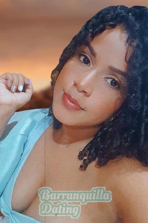 193594 - Yulieth Age: 34 - Colombia