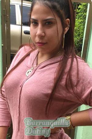 194499 - Mirtha Age: 32 - Dominican Republic