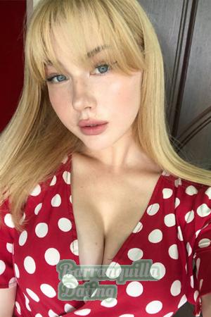 196520 - Anastasia Age: 23 - Ukraine
