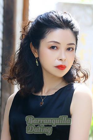 198725 - Yan Age: 38 - China