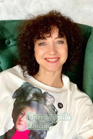 199720 - Irina Age: 42 - Ukraine