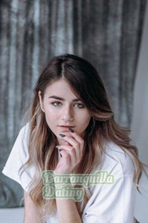 200121 - Elizaveta Age: 22 - Ukraine