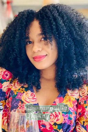 200654 - Yeinis Age: 28 - Colombia