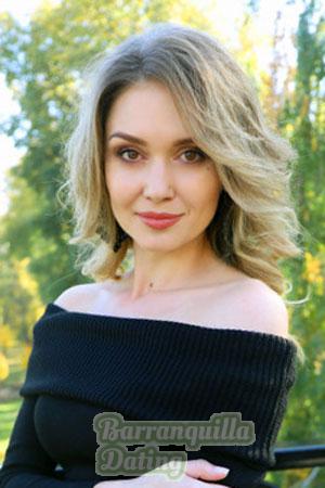 202147 - Yuliya Age: 42 - Ukraine