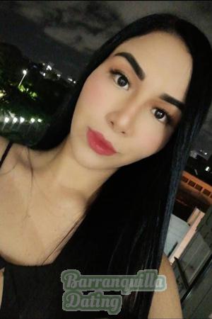 202299 - Daniella Age: 27 - Colombia