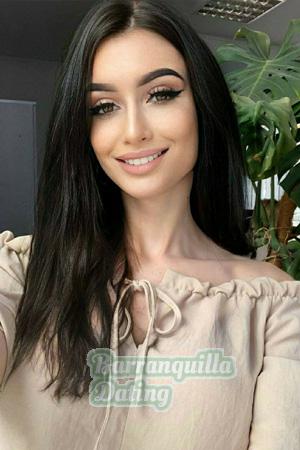 203056 - Alina Age: 19 - Ukraine