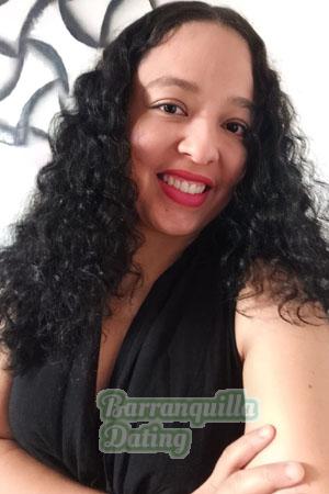 204197 - Karime Age: 36 - Colombia