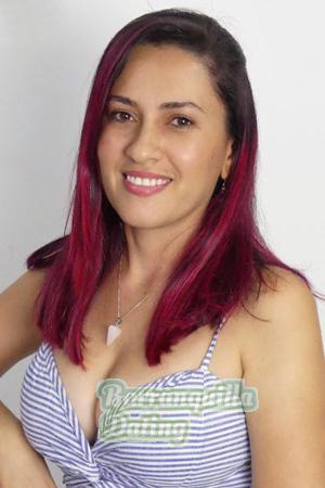 204569 - Juliet Age: 39 - Colombia