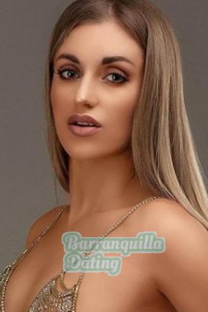 205054 - Elena Age: 34 - Ukraine