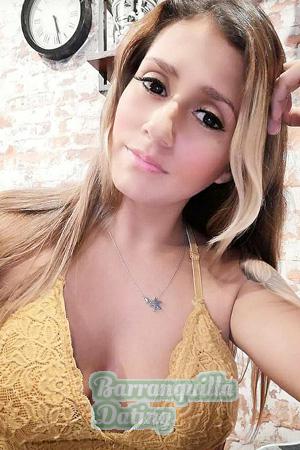 205225 - Vera Age: 37 - Costa Rica