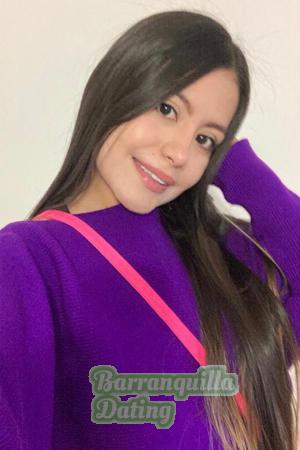 205232 - Valentina Age: 25 - Colombia