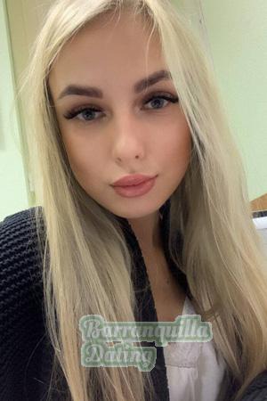 205284 - Darya Age: 24 - Russia