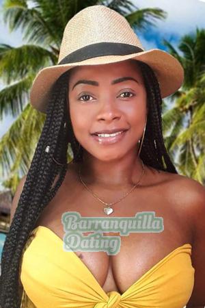 205903 - Cesie Age: 41 - Colombia
