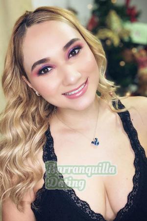 205920 - Camila Age: 30 - Colombia
