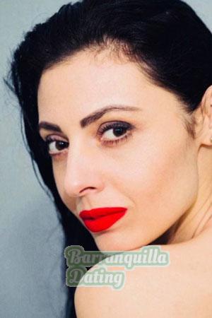 206667 - Yana Age: 40 - Ukraine