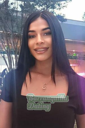 208254 - Luisana Age: 26 - Colombia