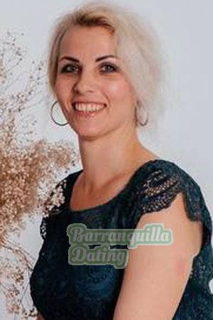 209431 - Tetyana Age: 41 - Czech Republic