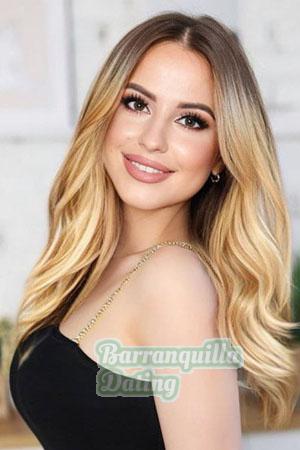 209441 - Alina Age: 27 - Ukraine