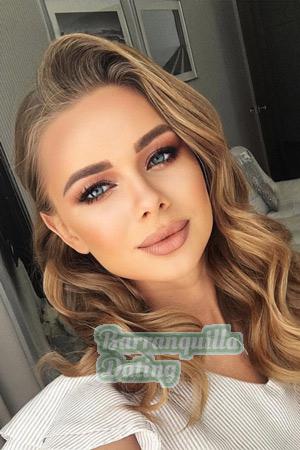 209470 - Anastasiia Age: 27 - Ukraine