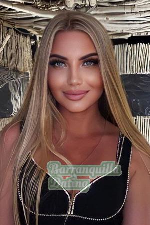 210002 - Valeriia Age: 22 - Ukraine