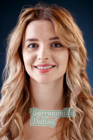 210126 - Nadiya Age: 25 - Ukraine