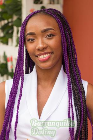 210137 - Dayra Age: 27 - Colombia