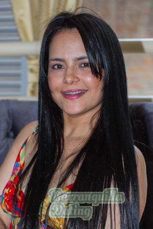 210288 - Erika Age: 35 - Colombia