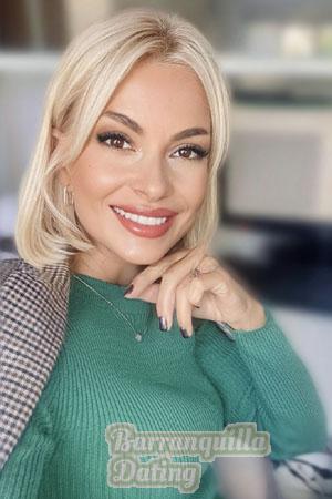 210350 - Julia Age: 33 - Moldova