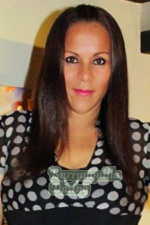 210748 - Guisella Age: 46 - Costa Rica