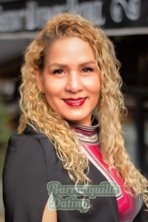 211048 - Yaneth Age: 49 - Colombia