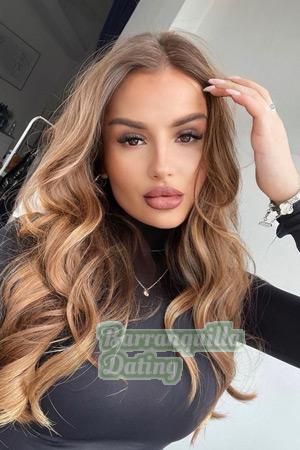 211203 - Daria Age: 26 - Italy