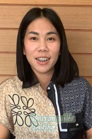 212576 - Aphiradee Age: 41 - Thailand