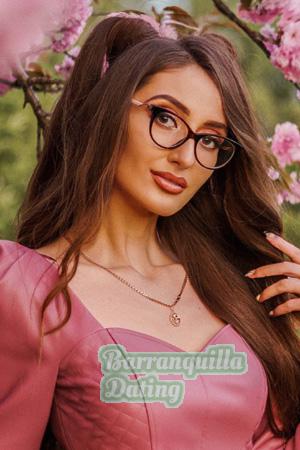 213851 - Victoria Age: 26 - Moldova