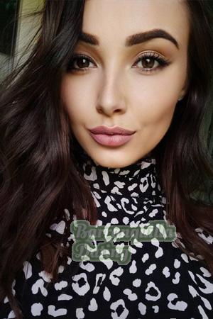 213916 - Irina Age: 38 - Ukraine