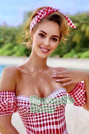 213917 - Anastasia Age: 27 - Ukraine