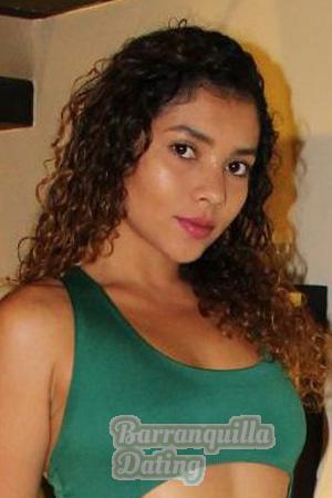 213953 - Fernanda Age: 29 - Costa Rica