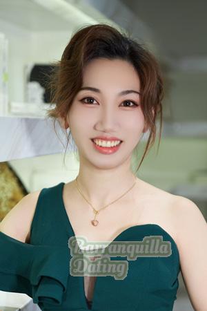 214360 - Liyun Age: 39 - China