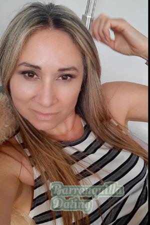214598 - Dylana Age: 52 - Costa Rica