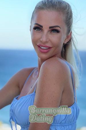 214811 - Jolanta Age: 35 - United Kingdom