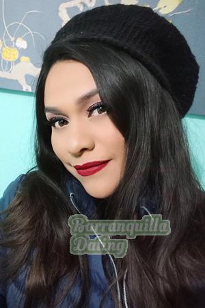 215452 - Yuridia Age: 34 - Mexico