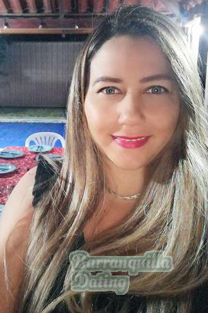 215738 - Ariana Age: 39 - Costa Rica